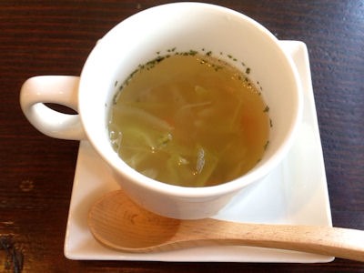 淡路島カレー無料サービスのスープ